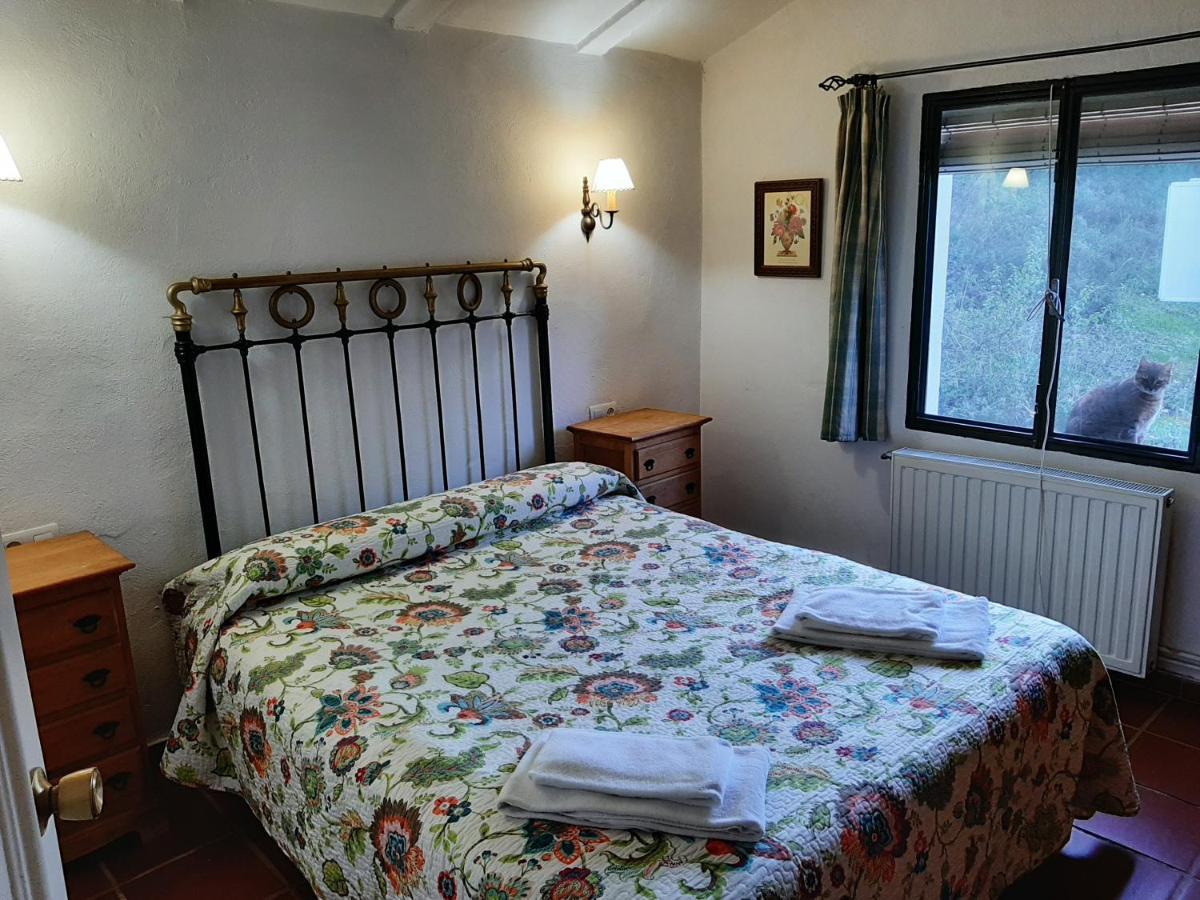 Finca Valbono Apartamentos Rurales Y Hotel Aracena Buitenkant foto