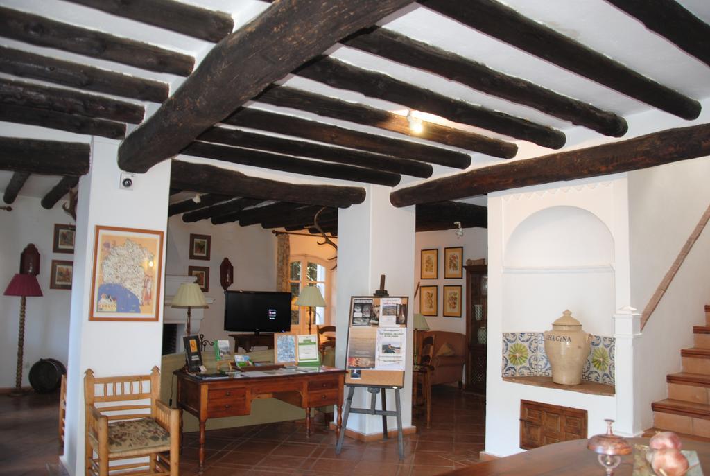 Finca Valbono Apartamentos Rurales Y Hotel Aracena Buitenkant foto